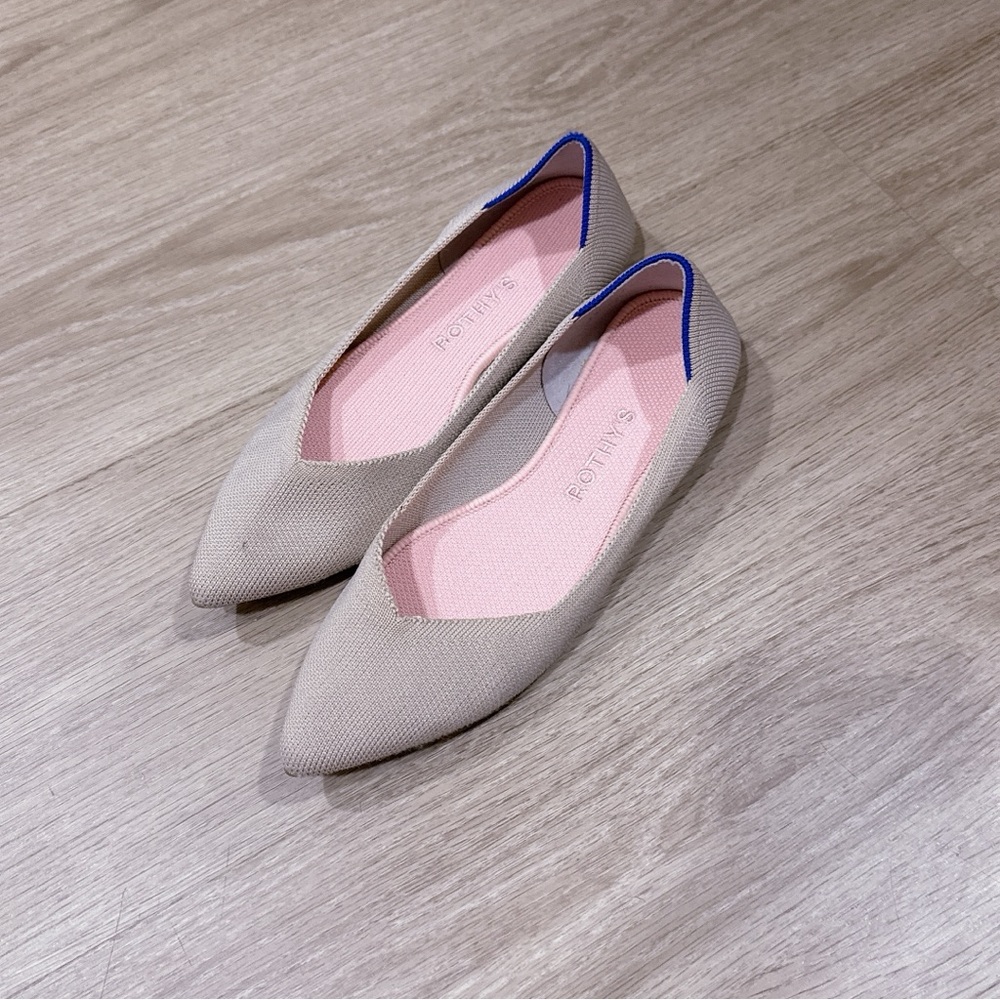 Rothy's Beige Flats with Blue Trim